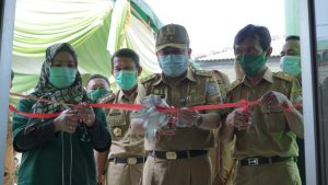 Sekda OKU Resmikan Toko Tani Indonesia Centre (TTIC)