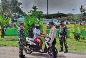 Cegah Penularan Covid-19, Polsek Pulau Haruku Gelar Operasi Yustisi