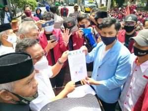 Aktivis Mahasiswa Tuntut Nuzul Rachdy Turun dari Jabatannya