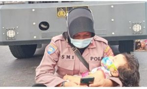 Beredar Kabar Polwan di Dompu Jaga Demo Bawa Anak, Ini Tanggapan Kornas TRC PPA