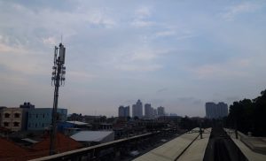 Prakiraan cuaca BMKG, Besok Kota Bekasi, Jumat besok 23 Oktober 2020, Diperkirakan Hujan Petir.