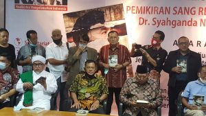 Presedium KAMI Hadiri Peluncuran dan Bedah Buku “Pemikir Sang Revolusioner” Dr. Syahganda Nainggolan