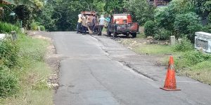 Musim Hujan DPUBM Gencar Benahi Jalan Berlubang