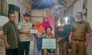 LKS Almanda Tanggamus Kembali Kunjungi Rio Triono Berikan Bantuan Dana