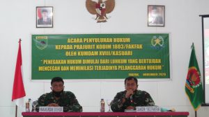 Prajurit Kodim 1803/Fakfak Menerima Penyuluhan Hukum dari Waka Kumdam XVIII/Kasuari.