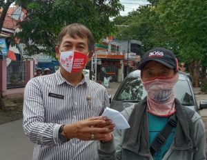 Kegiatan Lawan Pandemi, Giat Dilaksanakan Lurah Karang Anyar Subang