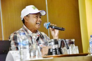 Sambut 2021, Uu Ruzhanul Ajak Warga Jabar Gaungkan Semangat Silih Tulungan