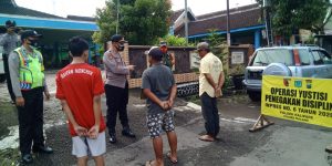 Apel Pagi Polsek Kalipare, Sekaligus Razia Penegakan Prokes