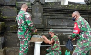 Wujudkan Prokes, Kodim Bangli Pasang Wastafel di Sekolah