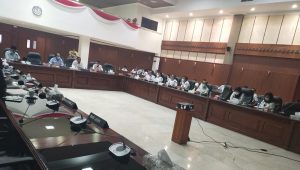 Bapemperda DPRD Maluku Bahas Ranperda Tahun 2014-2018