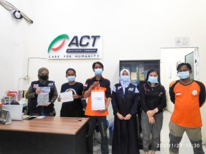 Aliansi Morowali Salurkan Dana Untuk Sul-Bar Melalui ACT