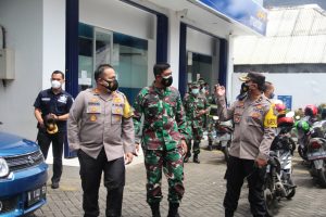 Kapolres Malang dan Dandim 0818 Tegakkan Protokol Kesehatan