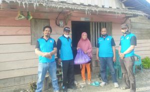 Rayakan HUT ke-I, KKBB Berbagi Sembako