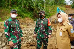 Danrem 071 : TMMD Untuk Membantu Perekonomian Masyarakat