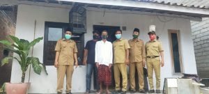 Kebahagiaan Beberapa Warga Desa Badean, Ini Sebabnya.