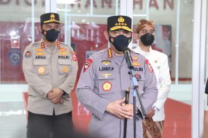 Sidak ke Pertandingan Piala Menpora 2021, Kapolri Menyaksikan Protokol Kesehatan Diterapkan Ketat