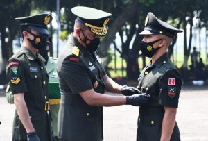 Putra Pedagang Bakso Raih Predikat Terbaik