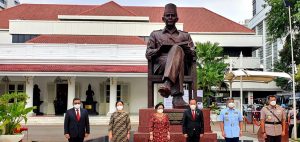 Bertepatan Dengan HUT ke-56 Lemhannas, Patung Soekarno Diresmikan Oleh Presiden RI – Ke 5