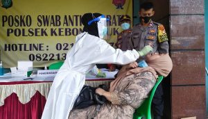 Antusias Warga Cek Covid-19 di Posko Swab Antigen Gratis Polsek Kebon Jeruk Terus Meningkat