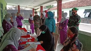 Kodim 1015/Sampit Turut Serta Sukseskan Pelayanan Keluarga Berencana bersama Dinas DP3AP2KB Kabupaten Kotim