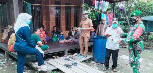 Sosialisasi Prokes Terus Dilakukan Babinsa Koramil 1015-08/Mentaya Baru Ketapang