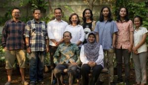 Wartawan Senior Setiadi Tryman Wafat Dalam Perjalanan ke RS, Ini Kisah Putrinya