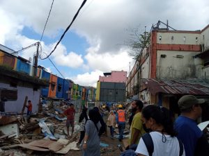 Kegiatan pembongkaran revitalisasi Pasar Mardika Ambon