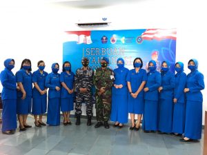 TNI AL Lanal Palu gelar serbuan vaksinasi KBT dan masyarakat Teluk Palu