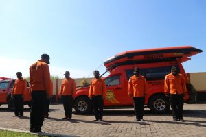 Sungai Serayu memakan korban, seorang pegawai proyek groundsil terjatuh dan tenggelam