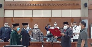 Halimun Soulatu resmi dilantik menjadi anggota DPRD Maluku