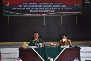 Danrem 132/Tdl Pimpin Rapat Penanganan Covid-19 Terpadu