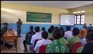 Satgas Teritorial Kodam I/BB beri Wawasan Kebangsaan kepada Siswa Sekolah di Paniai Papua