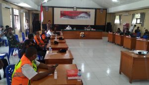 Satgas Yonmek 403 Hadiri Rakor dan Apel Gabungan Siaga Bencana Alam