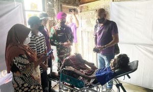 Danpuslatpurmar 8 Teluk Ratai Gandeng PT. Asia Makmur salurkan Bansos di dua Kecamatan Kota Bandar Lampung