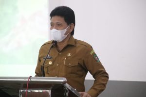 Penjabat Sekda Maluku Sadali Buka Rakor Teknis BPBD se- Maluku
