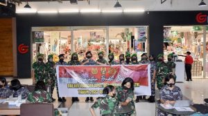 Apel bersama 2022, WAN TNI Ambon gandeng Lantamal IX gelar vaksinasi keliling