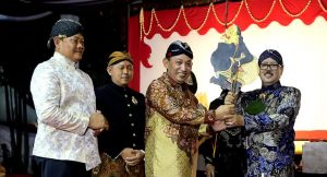 Pagelaran Wayang Kulit, Kapolri: Pelestarian Budaya Hingga Dekat dengan Masyarakat