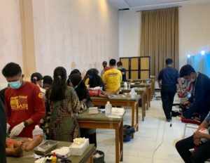 Jelang Idul Adha PT IMIP bersama HIMLUTIM Gelar Khitanan Masal