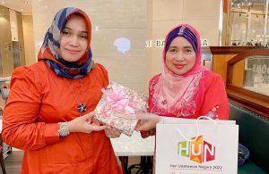 Hj. Rizayati : UMKM miliki kontribusi bangkitkan perekonomian nasional