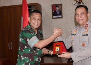 Awal Jabat Pangdam, Mayjen Ruruh Silaturahmi dengan Kapolda Maluku
