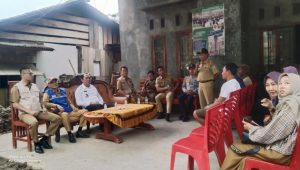 Bupati OKU Selatan berikan bantuan ke korban longsor Pilla