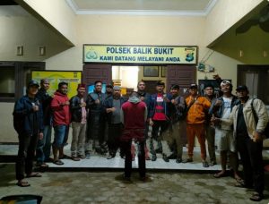 Unit Reskrim Polsek Balik Bukit tangkap terduga pelaku pembunuhan pelajar
