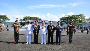 Puncak HUT ke-77 TNI Diwarnai Penganugerahan Penghargaan