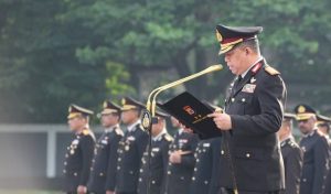 Kapolda Maluku Inspektur Jenderal Polisi Drs. Lotharia Latif Pimpin Upacara Peringatan Hari Sumpah Pemuda ke 94
