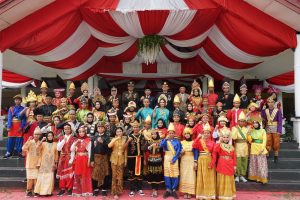 Peringatan Hari Sumpah Pemuda ke-94 Kabupaten Sidrap diwarnai pakaian adat dari berbagai daerah
