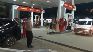Menjaga situasi Kamtibmas aman dan kondusif, Polsek Tempe Polres Wajo, gencar melakukan patroli pada malam hari