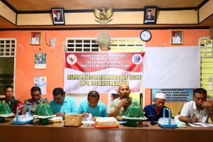 KPPS Pilkades Bone Diingatkan Jangan Bisik-bisik Saat Bawa Surat Panggilan