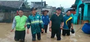 Andie Dinialdie anggota DPRD Sumsel kunjungi lokasi banjir Warkuk Ranau Selatan