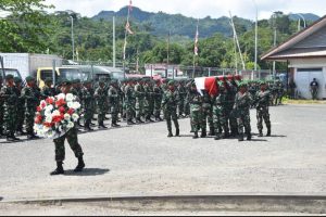 Prajurit TNI AD yang tergabung dalam Satgas di Maluku meninggal dunia