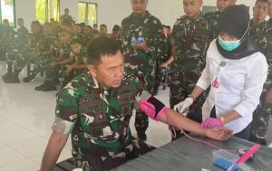 Dandim 1502/Masohi Ikuti kegiatan Bakti Sosial Donor Darah Dalam Rangka Hari Juang TNI AD ke 77 tahun 2022